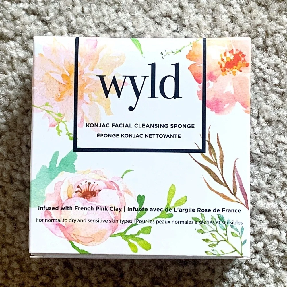 Wyld Konjac Facial Cleansing Sponge Pink Clay NEW